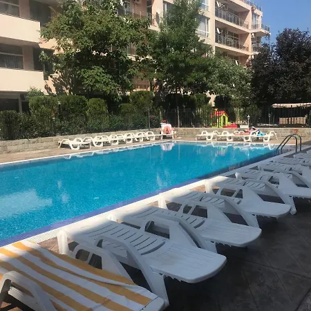 Квартал Чайка Балкан Бриз 7 Apartament *